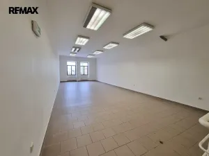 Prodej obchodního prostoru, Lanškroun, 750 m2
