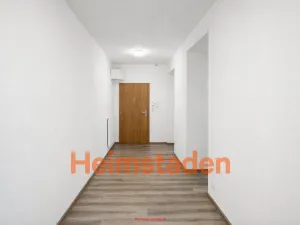 Pronájem bytu 2+1, Ostrava - Poruba, Čs. exilu, 56 m2