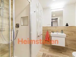 Pronájem bytu 2+kk, Praha - Holešovice, Vrbenského, 56 m2