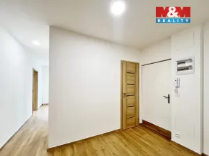 Pronájem bytu 2+1, Chlumec, Ústecká, 61 m2