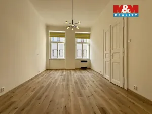 Pronájem bytu 1+1, Praha - Smíchov, Vltavská, 40 m2