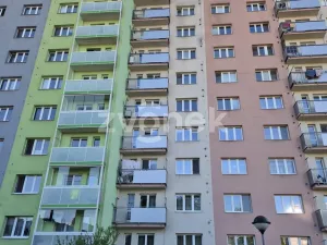 Pronájem bytu 2+1, Zlín - Malenovice, třída Svobody, 51 m2