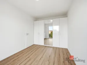 Pronájem bytu 2+kk, Kladno - Dubí, Ke křížku, 46 m2