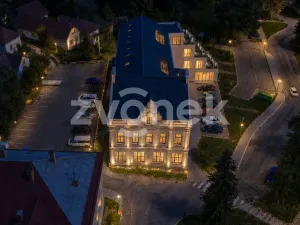 Prodej bytu 4+kk, Vsetín, Horní náměstí, 118 m2
