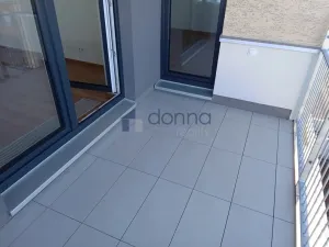 Pronájem bytu 2+kk, Praha, U Radosti, 58 m2