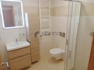 Pronájem bytu 2+kk, Praha, U Radosti, 58 m2