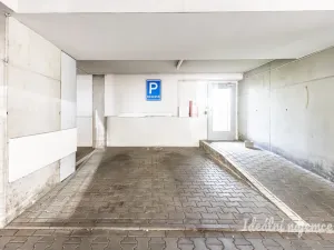 Pronájem bytu 2+kk, Praha - Vysočany, Skloněná, 58 m2