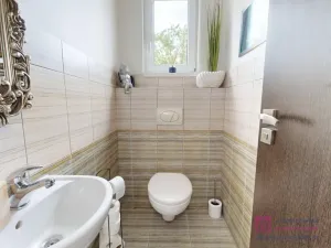 Prodej rodinného domu, Valtice, Lipová, 252 m2