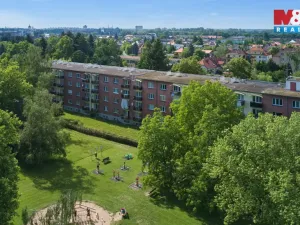 Prodej bytu 3+1, Pardubice, U Háje, 65 m2