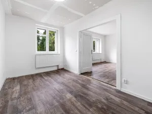 Prodej bytu 4+1, Karlovy Vary, Kosmonautů, 84 m2