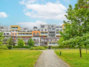 Pronájem bytu 2+kk, Praha, Svitákova, 54 m2