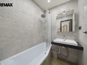 Prodej bytu 2+kk, Praha - Horní Počernice, Tlustého, 49 m2