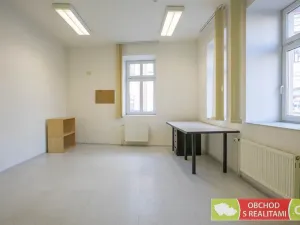 Prodej činžovního domu, Chrudim - Chrudim IV, Lupáčova, 612 m2