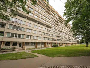 Prodej bytu 3+1, Praha - Prosek, Prosecká, 69 m2