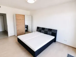 Pronájem bytu 2+kk, Praha - Modřany, Mezi vodami, 70 m2