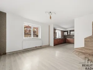 Prodej rodinného domu, Bukovina nad Labem, 190 m2