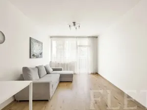 Pronájem bytu 2+kk, Praha - Vysočany, Pod Harfou, 48 m2