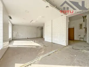 Pronájem obchodního prostoru, Jaroměř, Svat. Čecha, 75 m2