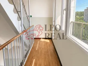 Prodej bytu 2+kk, Praha - Kobylisy, Šiškova, 46 m2