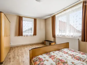 Prodej rodinného domu, Dubí - Drahůnky, B. Němcové, 210 m2
