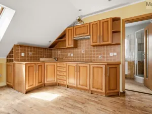 Prodej rodinného domu, Dubí - Drahůnky, B. Němcové, 210 m2