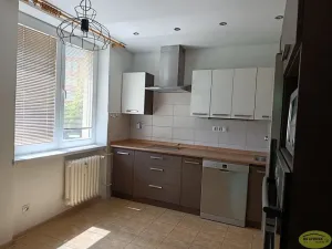 Pronájem bytu 3+1, Chropyně, Moravská, 65 m2