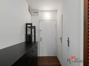 Prodej bytu 1+kk, Praha - Háje, Bajkonurská, 27 m2