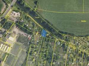 Prodej zahrady, Louny, 392 m2