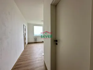 Prodej bytu 1+1, Krupka - Maršov, Karla Čapka, 36 m2