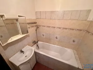 Pronájem bytu 2+1, Jirkov, K. H. Máchy, 52 m2