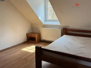 Prodej rodinného domu, Načeradec, Zámecké náměstí, 170 m2