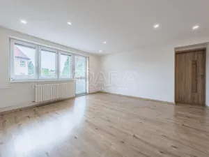 Prodej bytu 3+1, Praha - Satalice, U obory, 78 m2