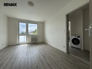 Pronájem bytu 1+1, Olomouc - Neředín, Politických vězňů, 33 m2