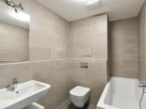Pronájem bytu 2+kk, Praha - Uhříněves, Oty Bubeníčka, 47 m2