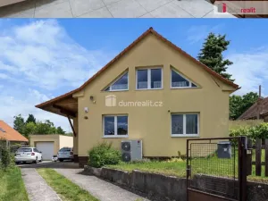 Pronájem bytu 1+kk, Praha - Lipence, Jílovišťská, 12 m2