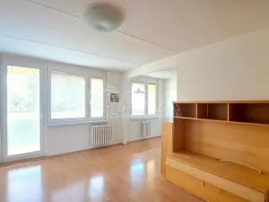 Pronájem bytu 3+1, Praha - Kobylisy, Pohnertova, 70 m2