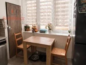 Pronájem bytu 3+1, Neratovice, Čtvercová, 76 m2