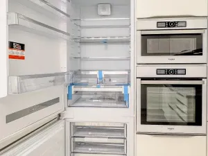 Pronájem bytu 2+kk, Praha - Hlubočepy, Gabinova, 47 m2