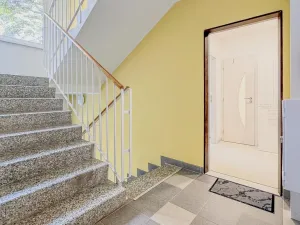 Pronájem bytu 2+kk, Praha - Hlubočepy, Gabinova, 47 m2