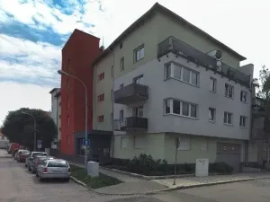 Pronájem garáže, Brno, Musilova, 13 m2