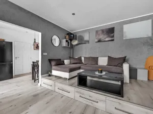 Prodej bytu 1+1, Trutnov - Dolní Předměstí, Polská, 57 m2