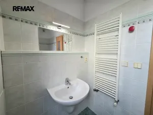 Prodej bytu 2+kk, Jesenice, Příčná I., 45 m2