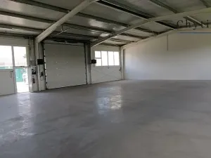 Pronájem výrobních prostor, Přerov, 320 m2