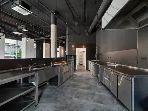 Pronájem restaurace, Praha - Holešovice, V háji, 240 m2
