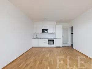 Pronájem bytu 2+kk, Praha - Vysočany, Fafkových, 51 m2