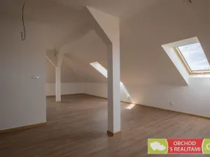 Pronájem kanceláře, Říčany, 17. listopadu, 63 m2