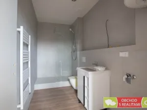 Pronájem kanceláře, Říčany, 17. listopadu, 61 m2