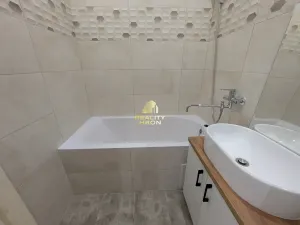Prodej bytu 3+1, Chomutov, Purkyňova, 65 m2