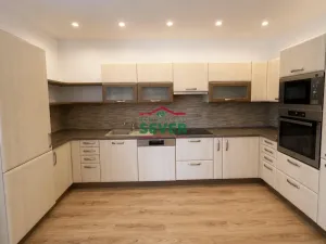 Prodej rodinného domu, Libčeves - Sinutec, 320 m2