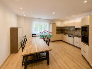 Prodej rodinného domu, Libčeves - Sinutec, 320 m2